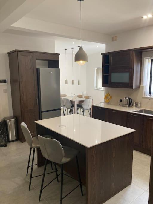 Elegant Maisonette In Malta By Assetflow Pro Appartement Marsaskala Buitenkant foto